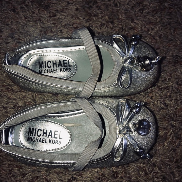 Michael Kors shoes - Picture 2 of 5
